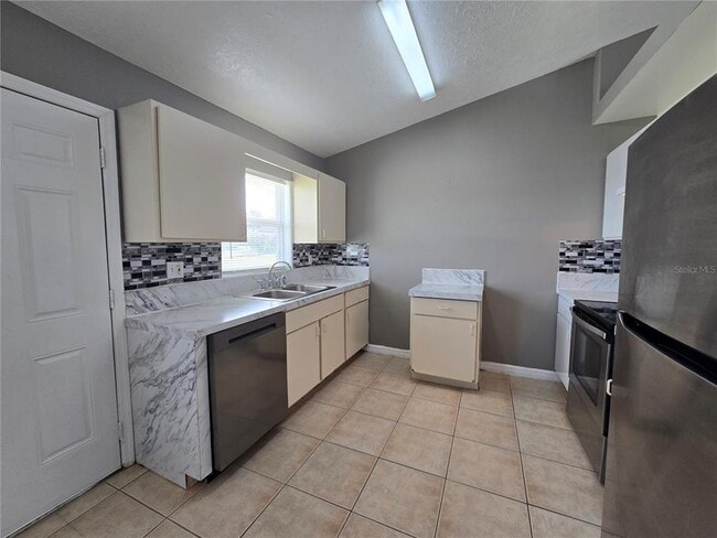 Photo - 3113 Julia Ct