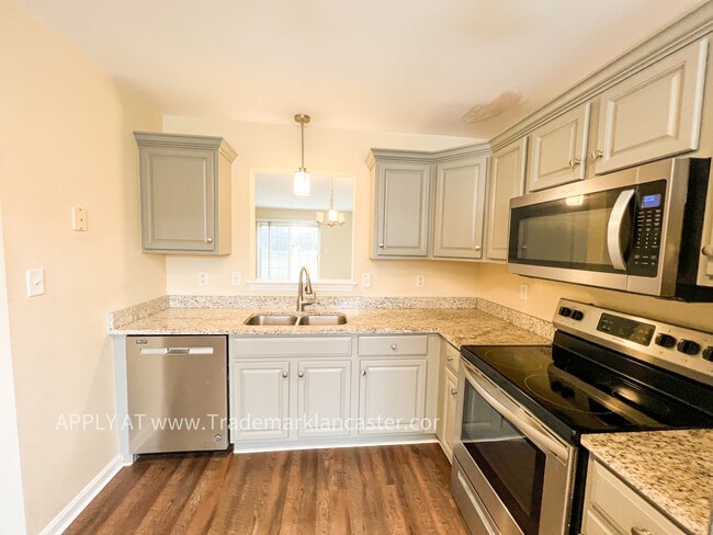 Photo - 61 Covington Ct