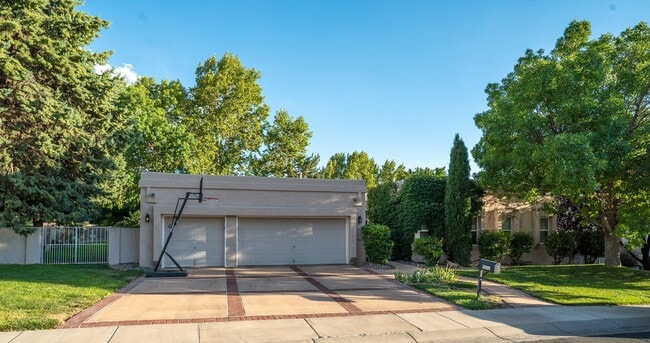 Photo - 9316 Tanoan Dr NE