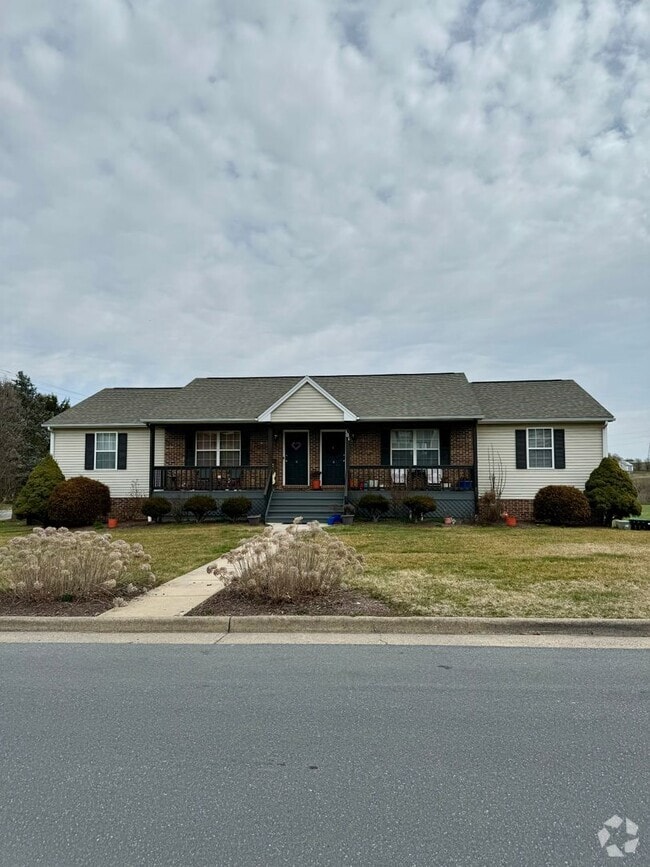 Building Photo - Apartment for Rent in Bridgewater