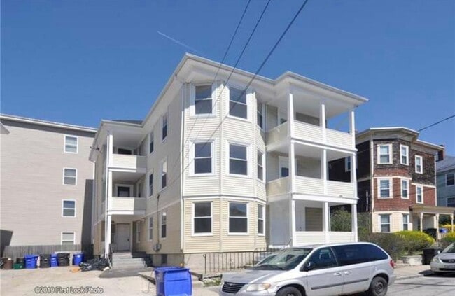 Photo - 179 Valley St Unit 3