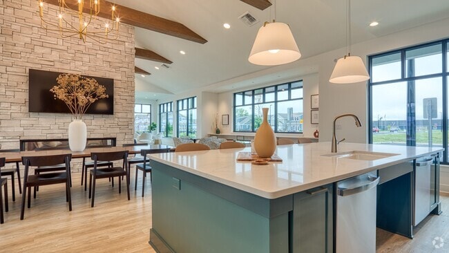 Building Photo - Allure at Edinburgh Rental