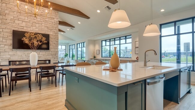 Building Photo - Allure at Edinburgh Rental