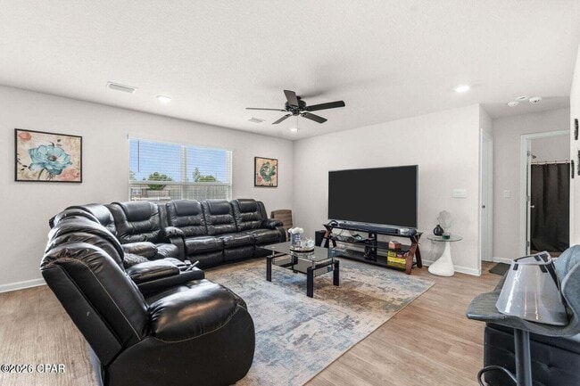 Photo - 247 Ryder Ln