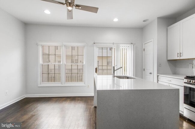 Photo - 8830 Mansion View Ct