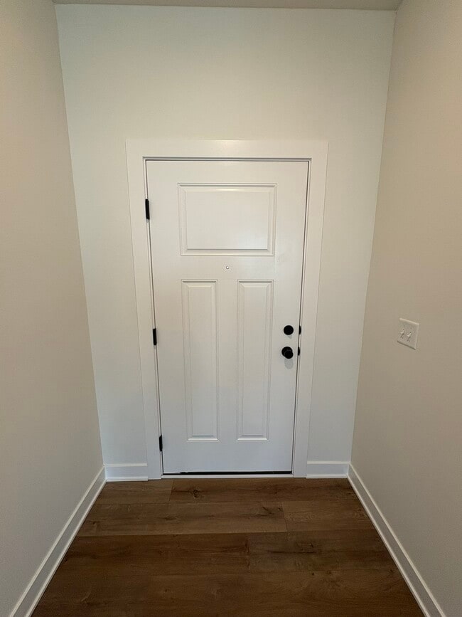 Photo - 230 Nw Waverly Dr