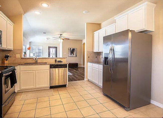 Photo - Room in House on Deadwood Ln