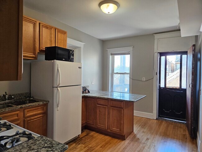Photo - 1849 W 17th St Unit 2F