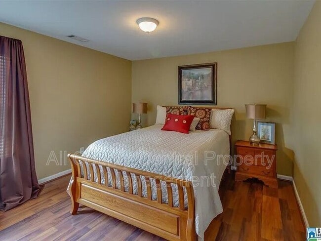 Photo - 8038 Mary Alice Way