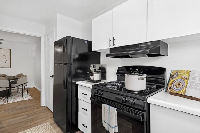 Photo - ReNew on Lindbergh