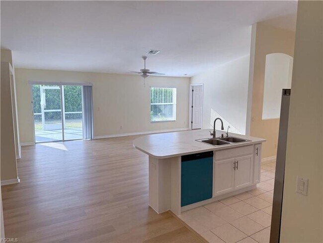 Photo - 3522 SW 14th Pl