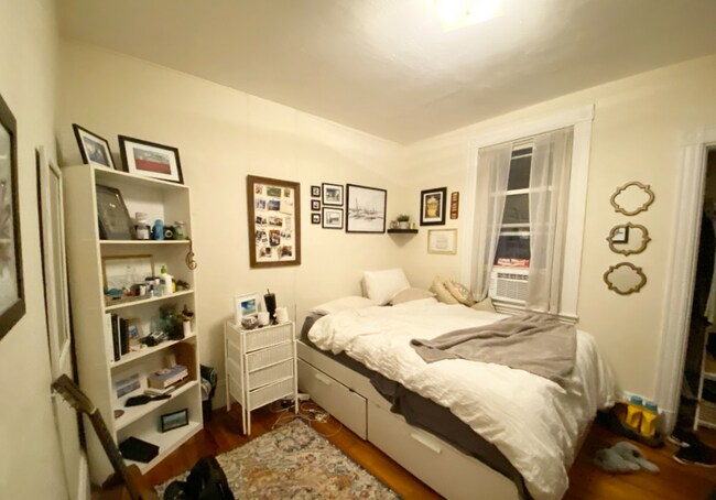 Photo - 1524 Tremont St Unit 3