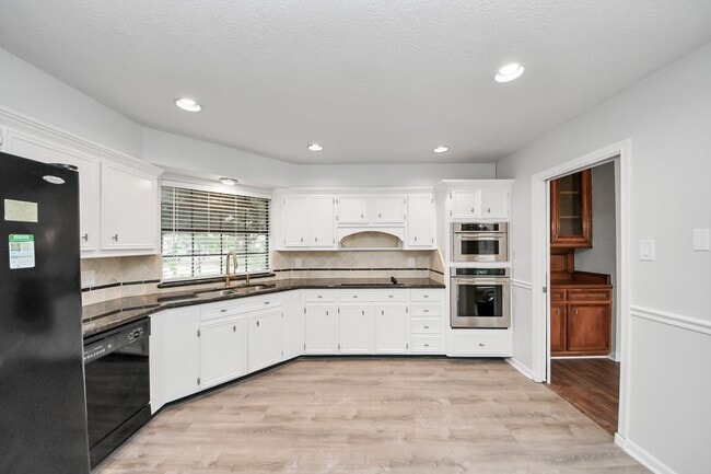 Photo - 1023 Oyster Bay Dr
