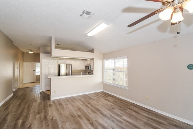 Photo - 7737 Manassas Ct E