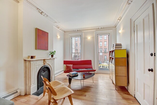 Building Photo - 520 Manila Ave Unit 1