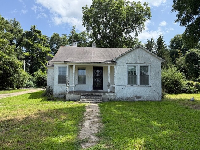 Building Photo - 1117 W Semmes Ave
