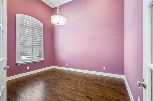 Photo - 1407 Bridle Blvd