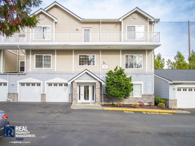 Photo - Beautiful 3 Bedroom Condo in Renton, WA!