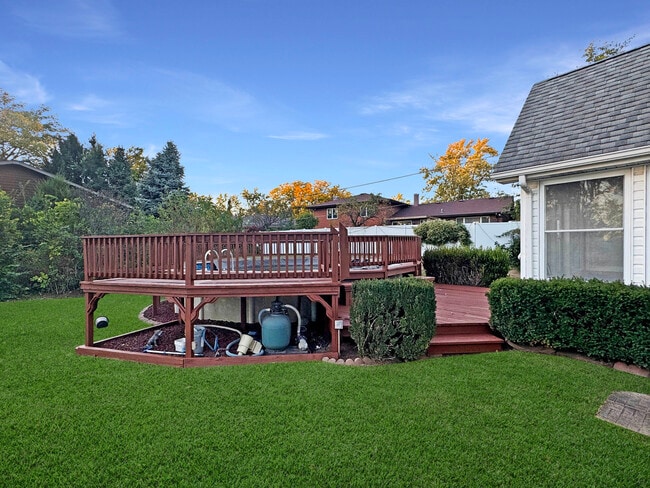 Photo - 1105 Summit Dr