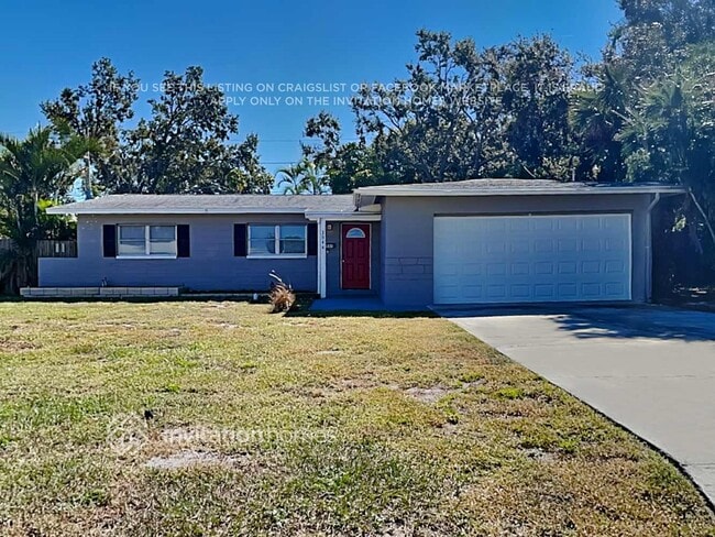 Photo - 3944 Porpoise Dr SE