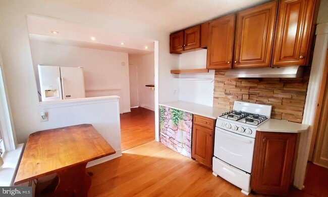 Building Photo - 1055 Indiana Ave Unit 3