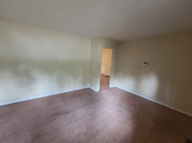 Photo - 612 Platinum St