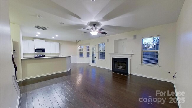 Photo - 3009 Semmes Ln