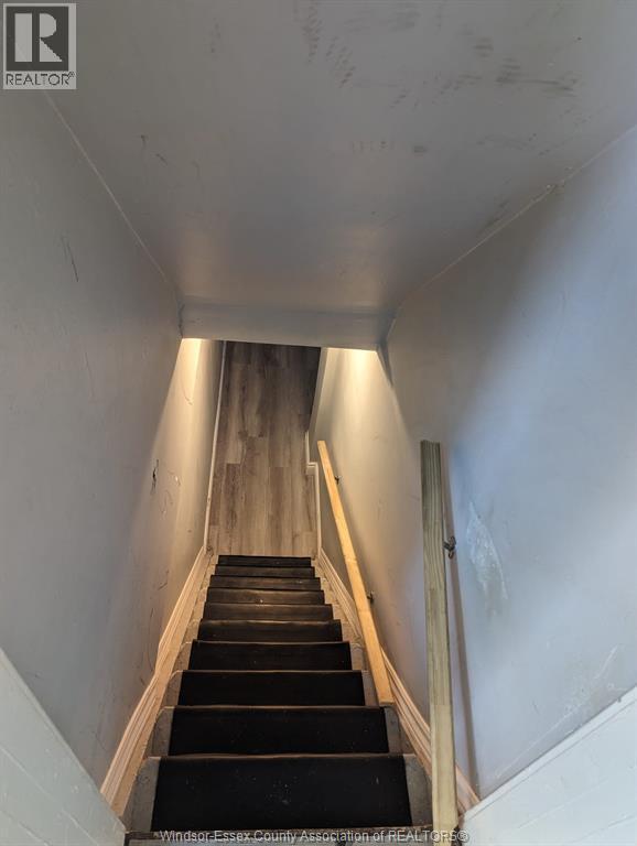 Photo - 1043 Bruce Ave