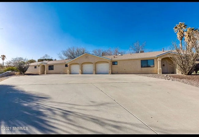 Building Photo - 3165 Posada Ct Unit C