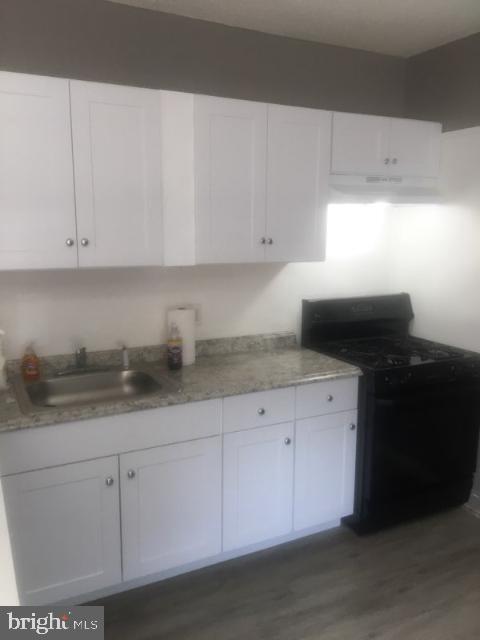 Building Photo - 1402 Collings Rd Unit DOWNSTAIRS Rental
