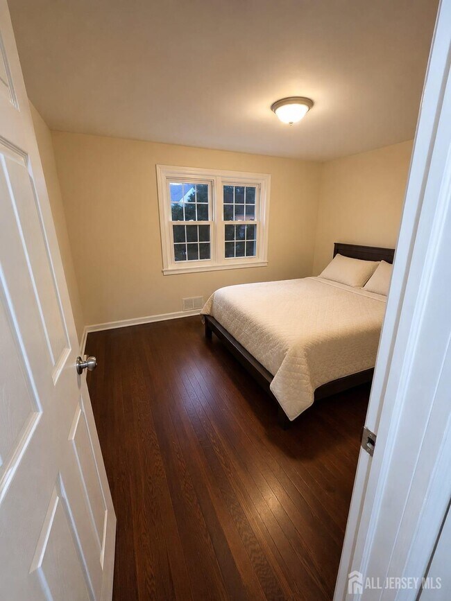 Photo - 23 Mayfield Pl