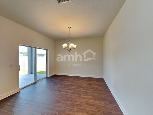 Photo - 935 Heavenly Dr