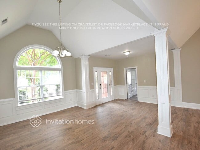 Photo - 302 Grandiflora Dr