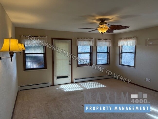 Photo - 3530 Ponderosa Way