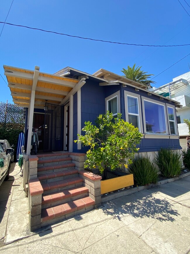 Photo - 257 Windward Ave Unit B