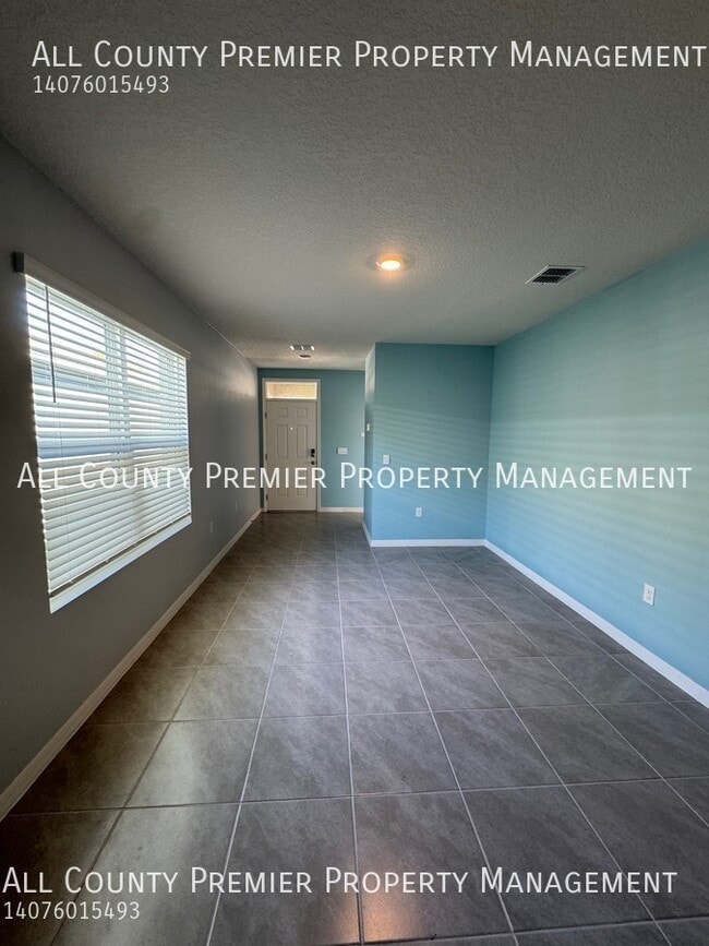 Photo - 994 King Parc Rd