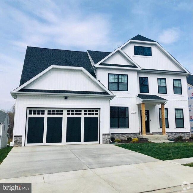 Building Photo - 41536 Fairwood Ct Rental