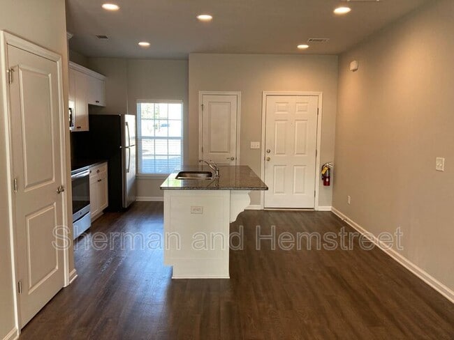 Photo - 622 Dobhill Ln Unit 622