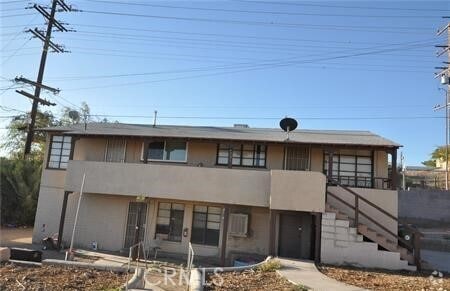 Building Photo - 201 W Williams St Unit 2 Rental