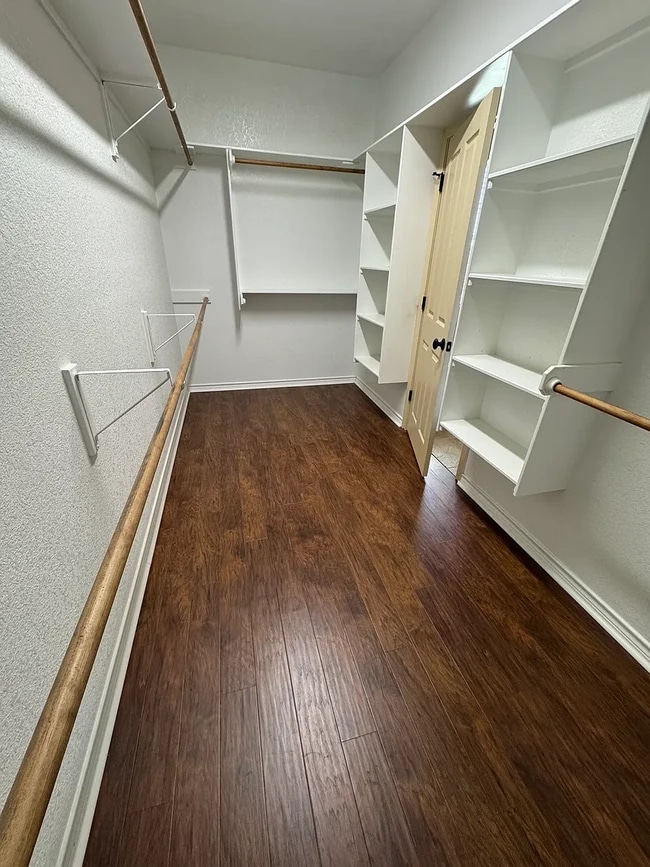Photo - 610 Benelli Dr