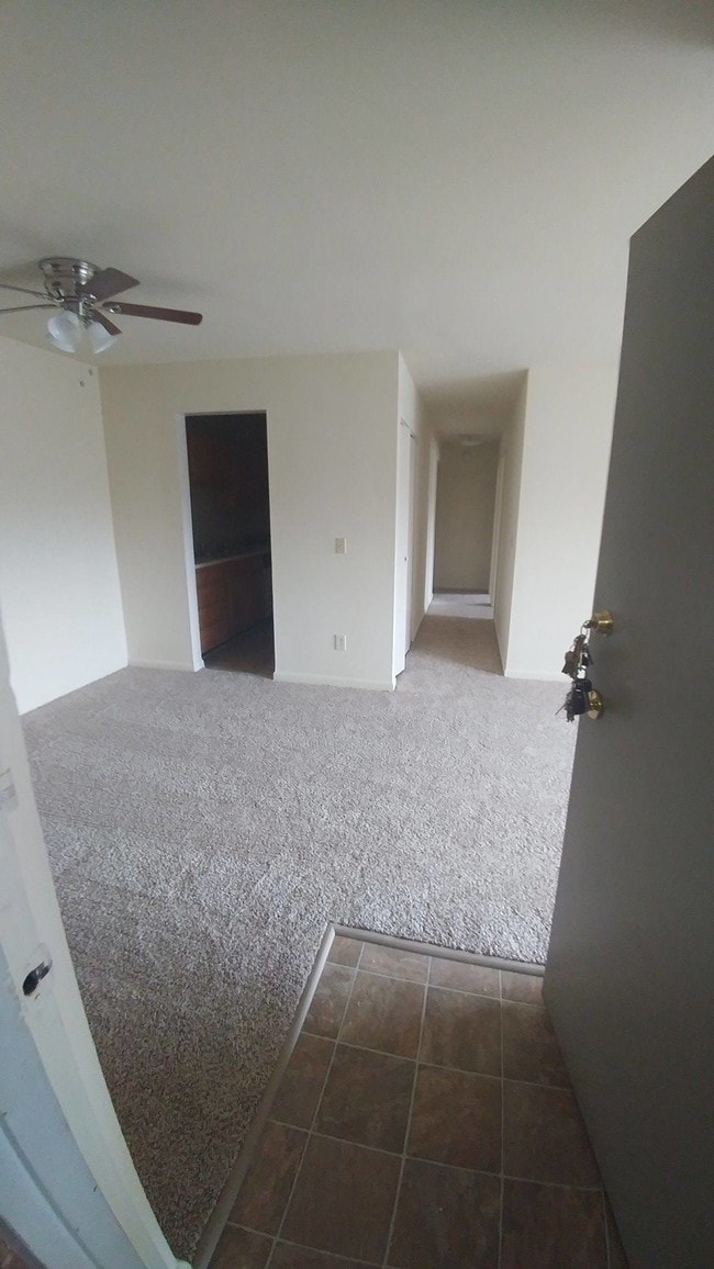 entry of 2nd bedroom