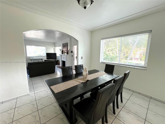 Photo - 2235 SW 23rd Ave