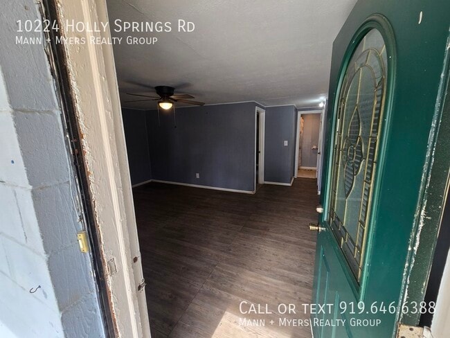 Photo - 10224 Holly Springs Rd