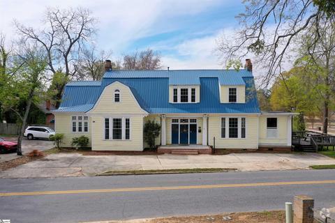 Building Photo - 410 Durst Ave W Rental
