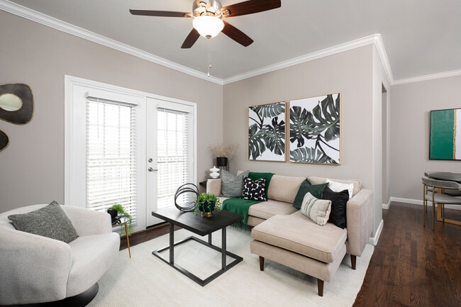 Photo - Chateau De Ville