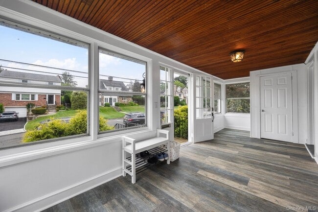 Photo - 56 Anderson Ave