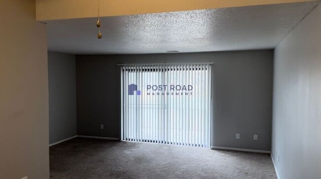 Photo - 585 W 27th St S Unidad 301