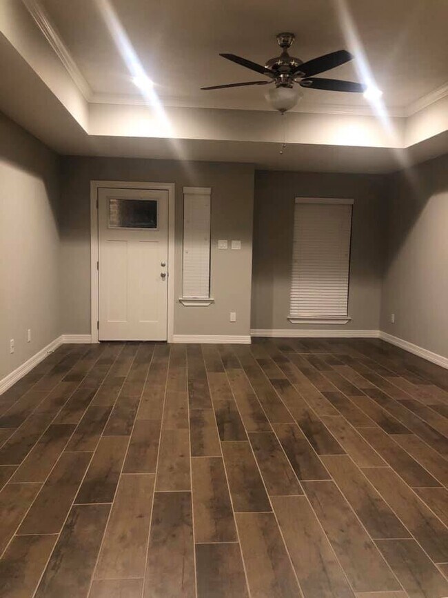 1812 Ordway St Townhome For Rent in Port Neches, TX