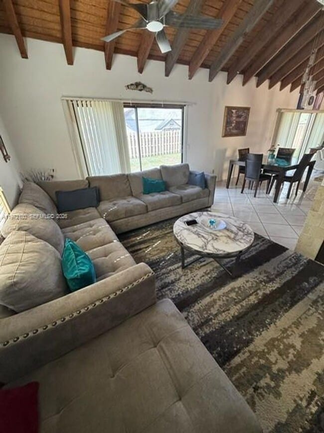 Photo - 2560 Azalea Ave