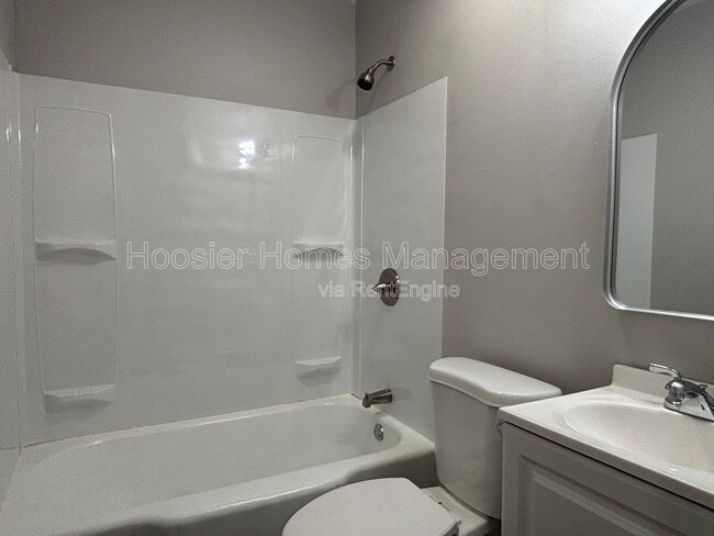 Photo - 932 N Leland Ave